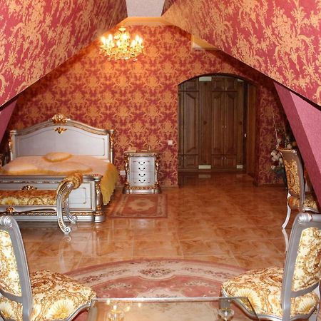 Ceasar Otel Mykolaiv Dış mekan fotoğraf