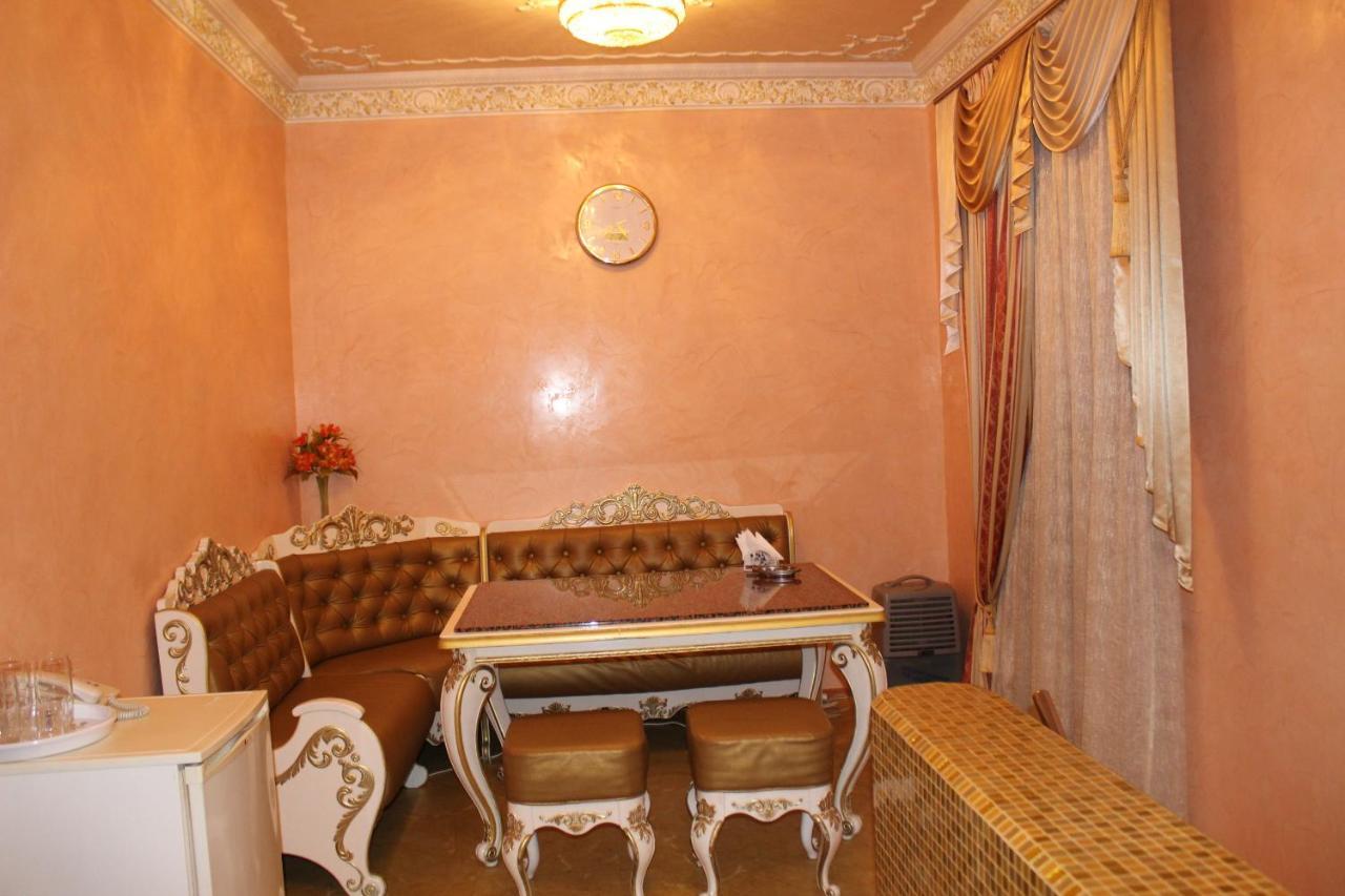 Ceasar Otel Mykolaiv Dış mekan fotoğraf