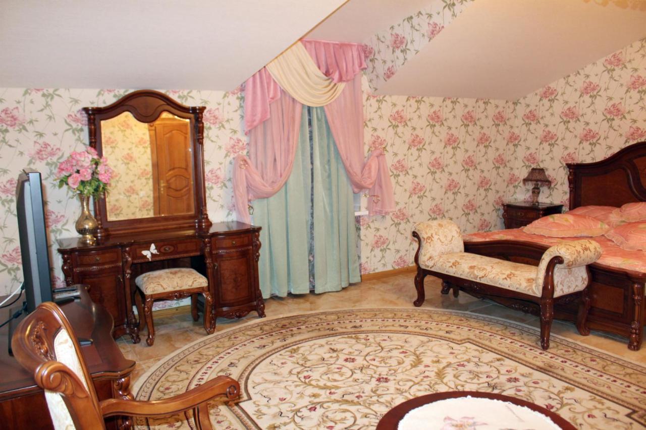 Ceasar Otel Mykolaiv Dış mekan fotoğraf