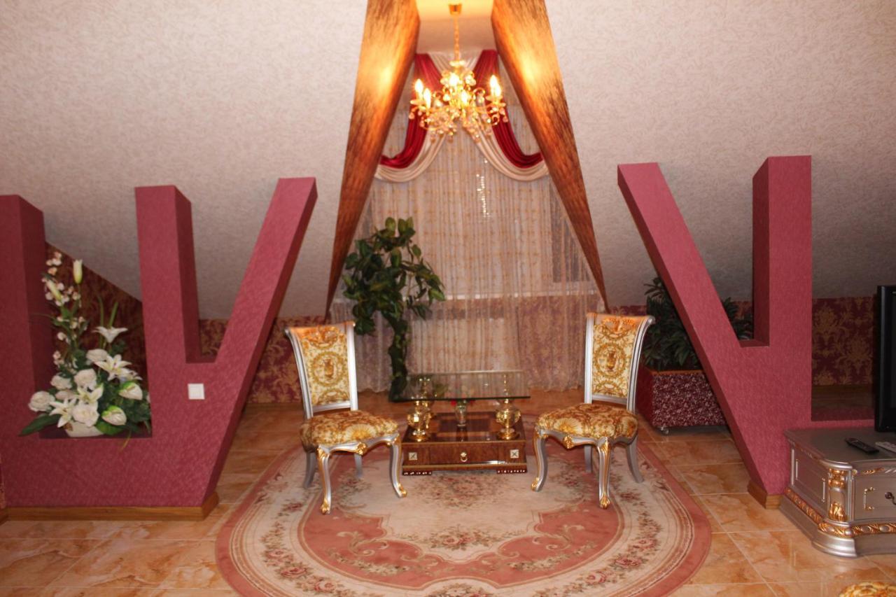 Ceasar Otel Mykolaiv Dış mekan fotoğraf
