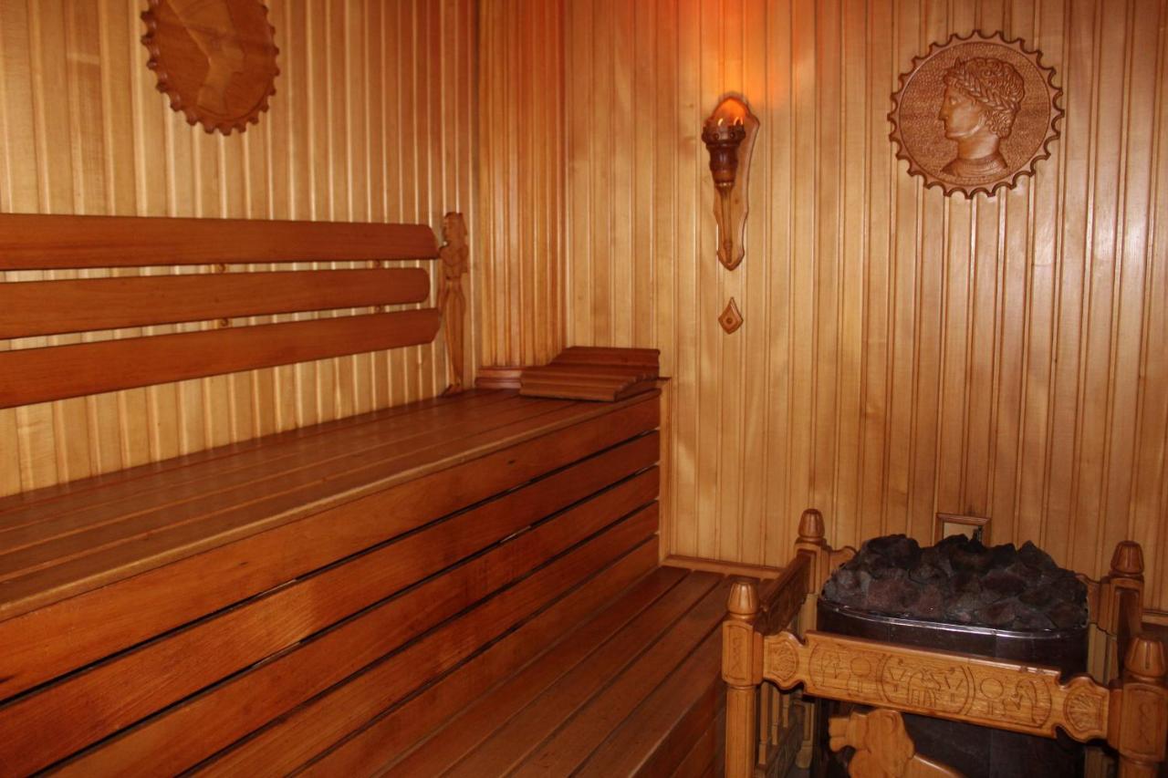 Ceasar Otel Mykolaiv Dış mekan fotoğraf