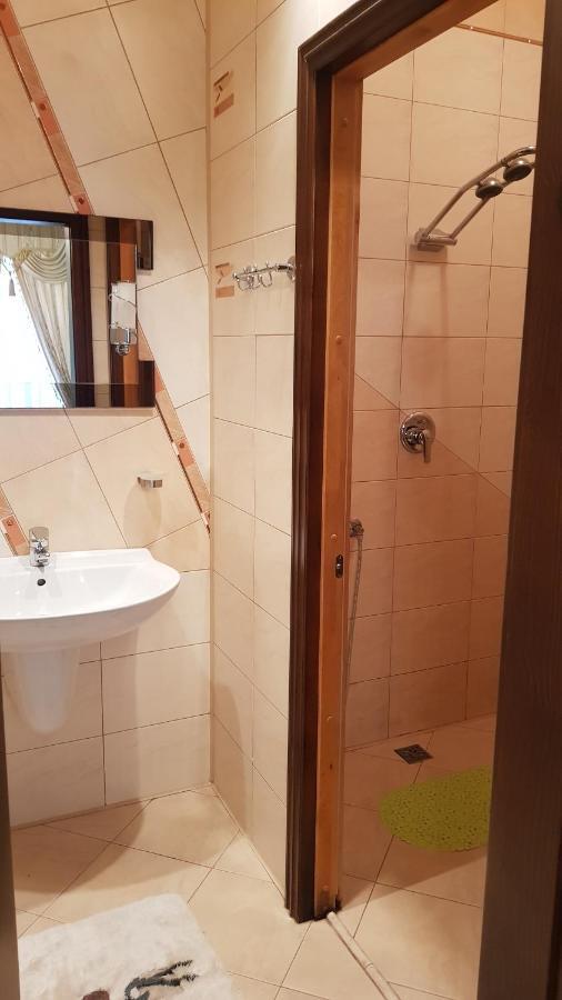Ceasar Otel Mykolaiv Oda fotoğraf